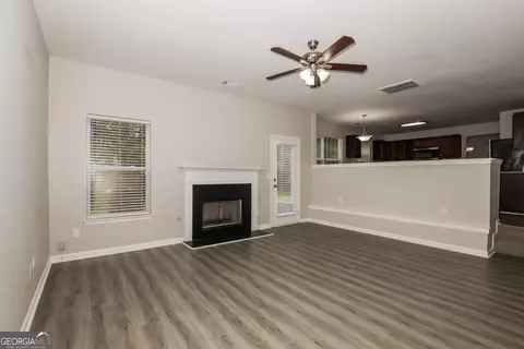Living - 11627 Kades Trl, Hampton, GA 30228 photo 1 of 4