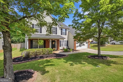 3456 Garden Manor Dr, Loganville, GA 30052