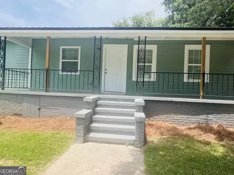 Exterior - 201 Baugh St, Lagrange, GA 30241 photo 2 of 6