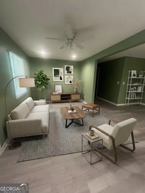 Living - 201 Baugh St, Lagrange, GA 30241 photo 1 of 4