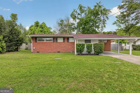 2637 Canary Dr, Brunswick, GA 31520