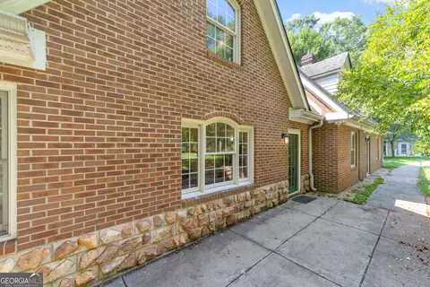 Undisclosed, Comer, GA 30629 photo 56