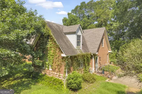 Undisclosed, Comer, GA 30629 photo 60