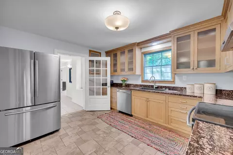 Undisclosed, Comer, GA 30629 photo 11