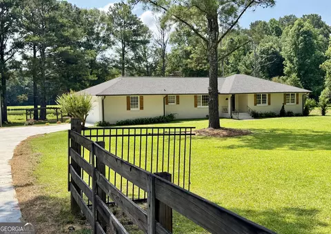 852 Mobley Bridge Rd, Hogansville, GA 30230