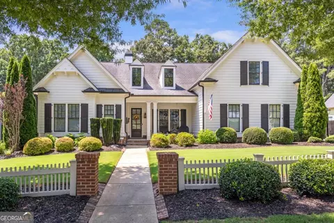 4085 Williams Point Dr, Cumming, GA 30028