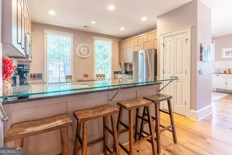 Kitchen - 6 Royal Oak Dr, Athens, GA 30607 photo 2 of 4