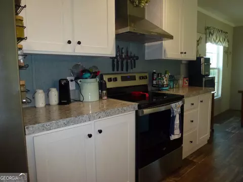 4100 Jeb Ct, Collins, GA 30421 photo 6