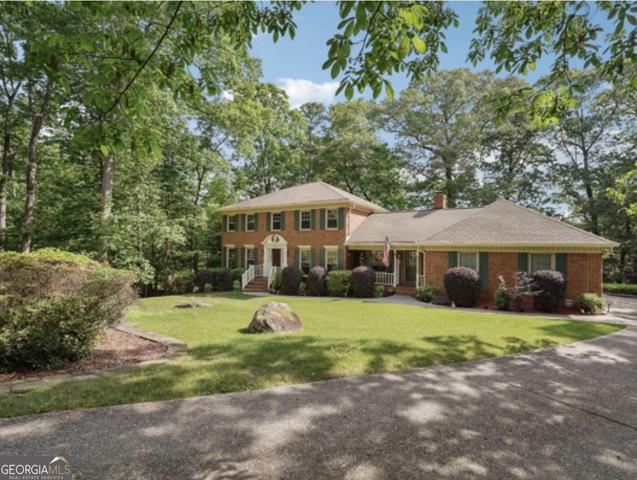 5027 Castlewood Dr SW, Lilburn, GA 30047