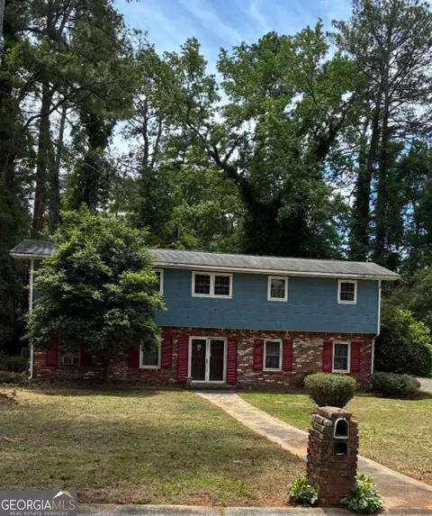 3034 Sunset Ln, East Point, GA 30344