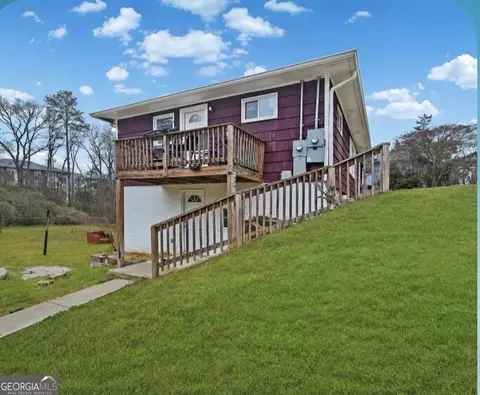536 Elmwood Rd NW, Atlanta, GA 30318