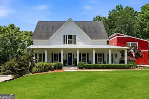 Exterior - 220 Audreys Way, Suwanee, GA 30024 photo 2 of 12