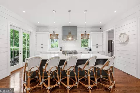 Kitchen - 220 Audreys Way, Suwanee, GA 30024 photo 4 of 8