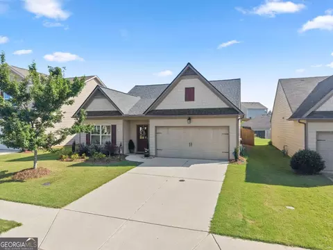 Exterior - 740 Independence Ave, Pendergrass, GA 30567 photo 4 of 16