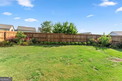 Exterior - 740 Independence Ave, Pendergrass, GA 30567 photo 7 of 16