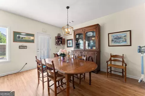 Dining - 740 Independence Ave, Pendergrass, GA 30567 photo 1 of 2