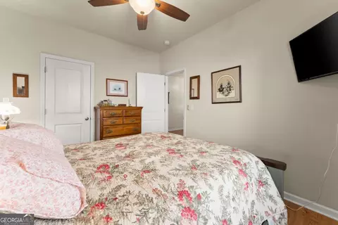 Bedroom - 740 Independence Ave, Pendergrass, GA 30567 photo 2 of 5
