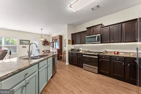 Kitchen - 740 Independence Ave, Pendergrass, GA 30567 photo 3 of 5
