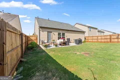 Exterior - 740 Independence Ave, Pendergrass, GA 30567 photo 11 of 16