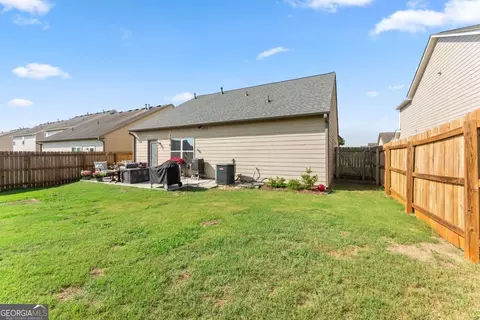 Exterior - 740 Independence Ave, Pendergrass, GA 30567 photo 12 of 16