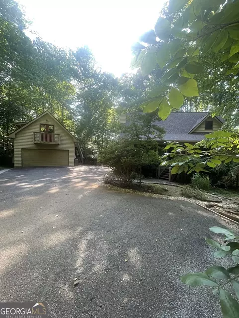 988 Rocktree Rd, Dahlonega, GA 30533