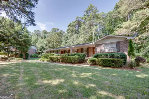 2291 Cambridge St, Snellville, GA 30078
