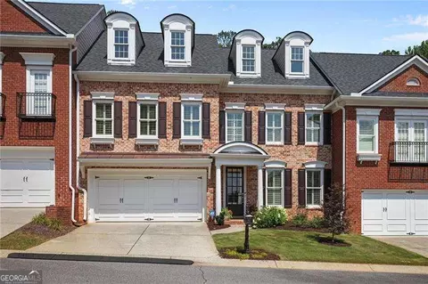 3008 Village Green Cir, Roswell, GA 30075