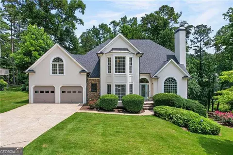 3025 Oaktree Lndg NE, Marietta, GA 30066