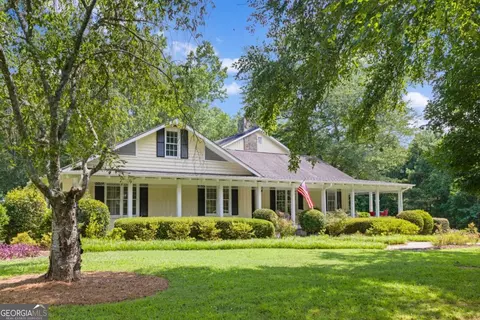 2324 E Cherokee Dr, Woodstock, GA 30188