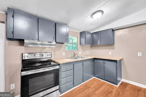 Kitchen - 301 J S Williamson Ct, Nicholson, GA 30565 photo 1 of 1