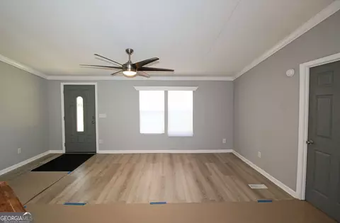 Living - 254 Windy Ln, Jackson, GA 30233 photo 1 of 2