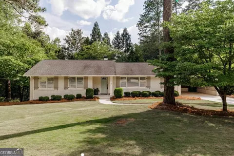 115 Riverhill Ct, Athens, GA 30606