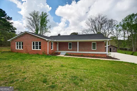 Exterior - 7142 Hamilton Rd, Pine Mountain, GA 31822 photo 2 of 14