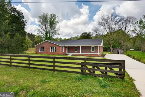 Exterior - 7142 Hamilton Rd, Pine Mountain, GA 31822 photo 1 of 14