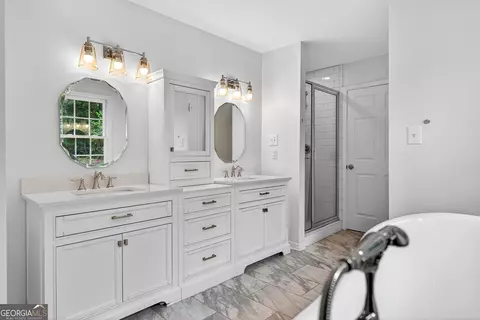 Bath - 7142 Hamilton Rd, Pine Mountain, GA 31822 photo 1 of 10