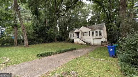 1181 Thomas Rd, Decatur, GA 30030