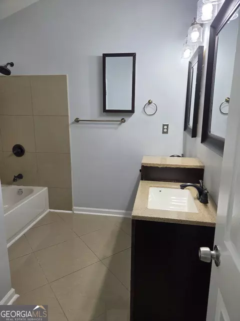 6923 Biscayne Blvd, Rex, GA 30273 photo 7