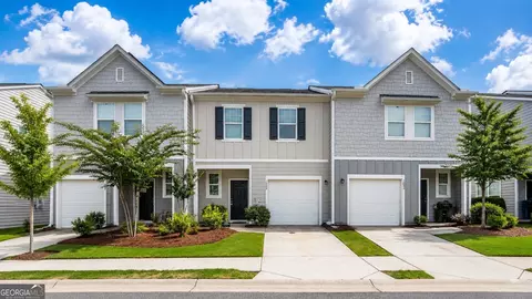 1054 Paddington Dr, Cartersville, GA 30120