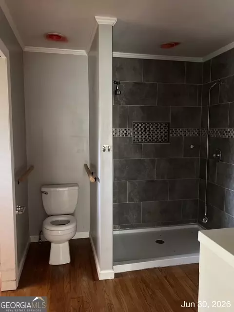 57 Leigh St, Commerce, GA 30529 photo 6