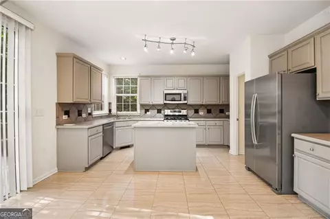 Kitchen - 3975 Coventry Park Ln, Duluth, GA 30096 photo 1 of 4