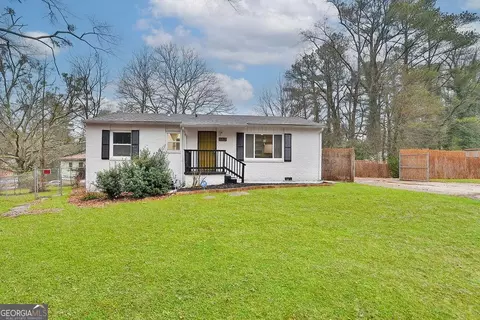 647 Alfred Rd NW, Atlanta, GA 30331