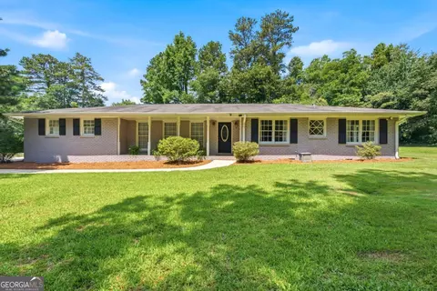 2447 Lenora Church Rd, Snellville, GA 30078