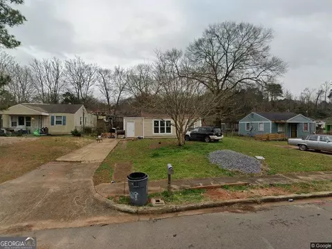 1933 Henry Crumpton Dr SW, Birmingham, AL 35211