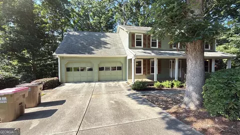 3879 Winners Ct, Marietta, GA 30062