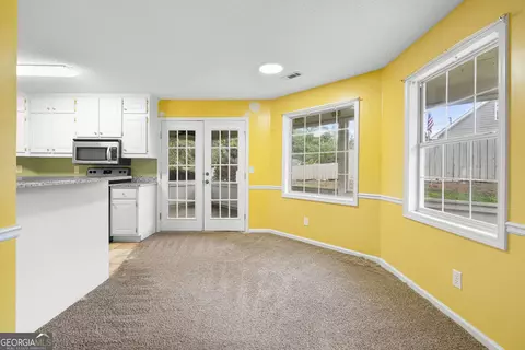 165 Lakefront Dr, Covington, GA 30016 photo 5