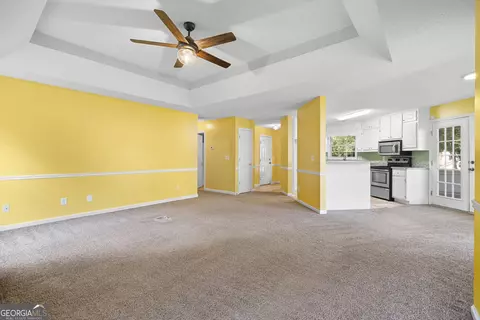 165 Lakefront Dr, Covington, GA 30016 photo 4