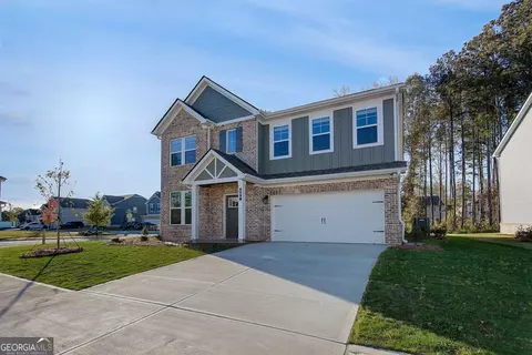 Exterior - 207 St Annes Pl, Covington, GA 30016 photo 2 of 6