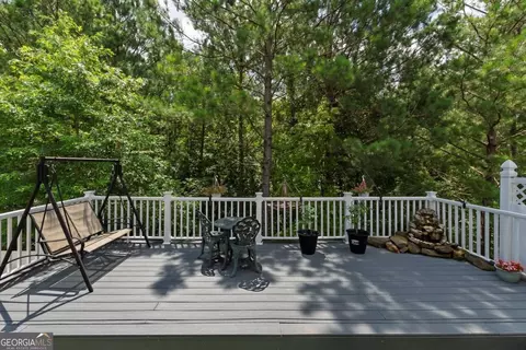 Exterior - 507 Riverview Ln, Canton, GA 30114 photo 8 of 9