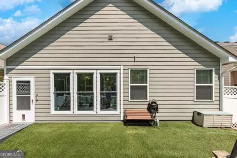 Exterior - 507 Riverview Ln, Canton, GA 30114 photo 5 of 9