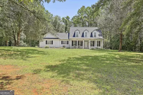 Exterior - 1080 Hunter Rd, Williamson, GA 30292 photo 10 of 15
